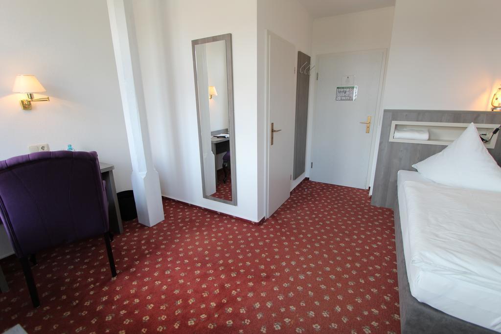 Hotel Thormaehlen Lübeck Kamer foto